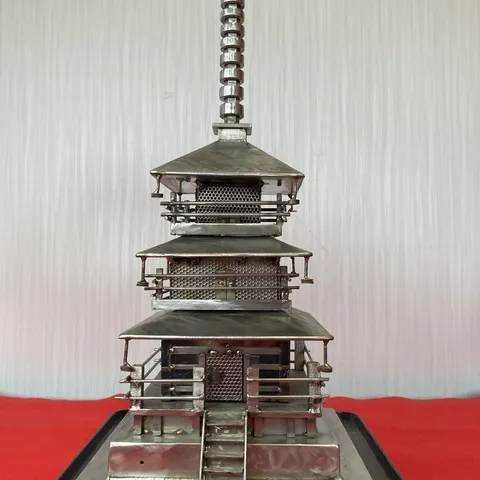 「重厚なる三重塔2」