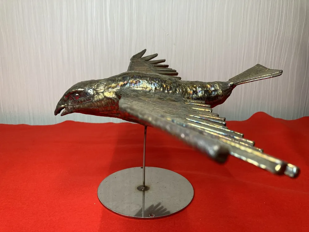 「平和の象徴 “羽ばたく鳩”2」 写真5